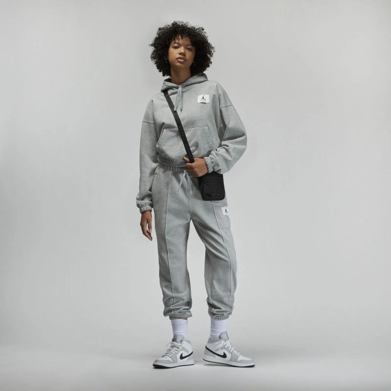 Air Jordan Essentials Women's Fleece Hoodie ''DK Grey Heather''