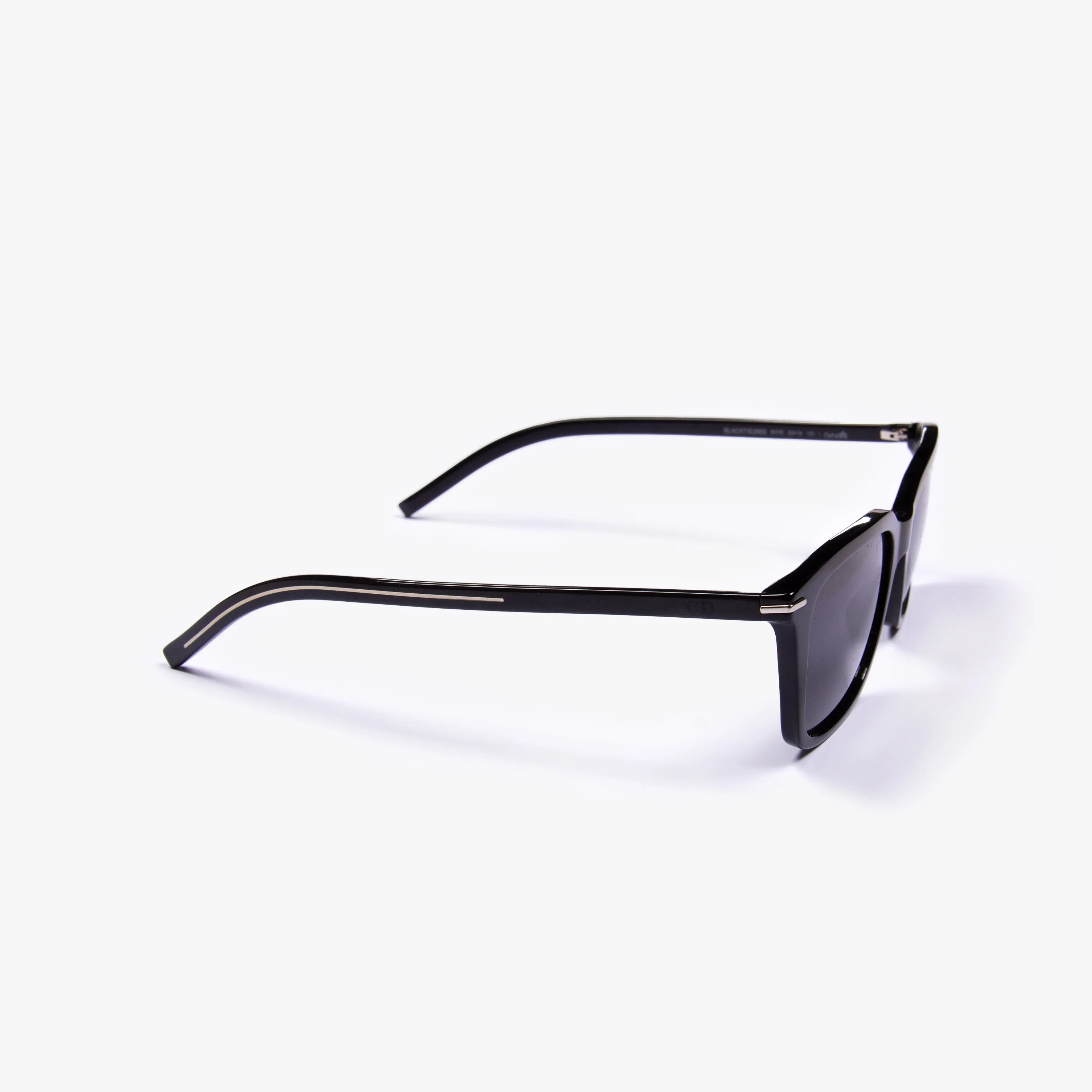 CLASSIC BLACKTIE SUNGLASSES