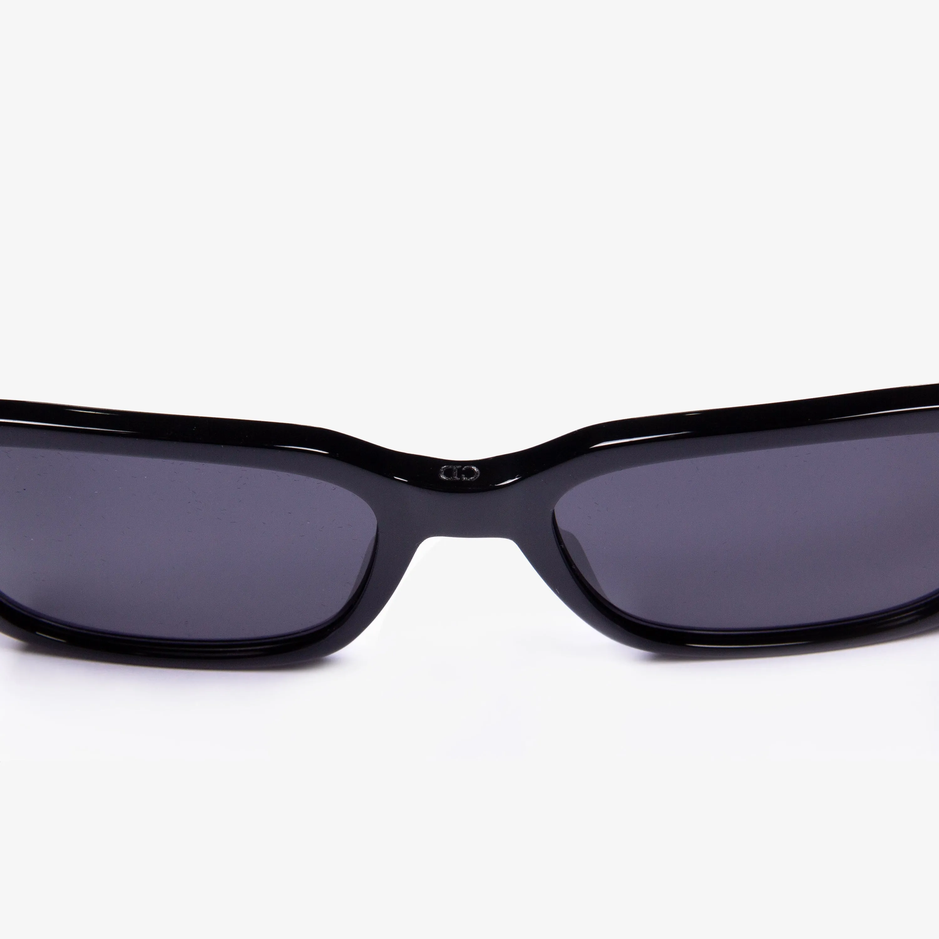 CLASSIC BLACKTIE SUNGLASSES