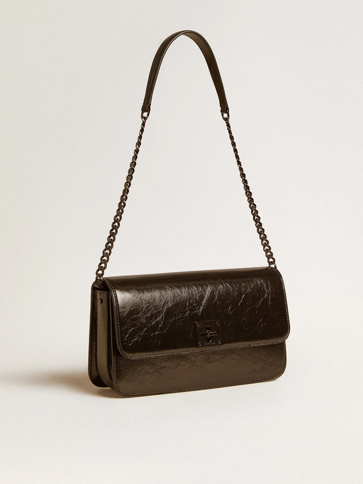 Gioia Bag in black glossy leather with metal details