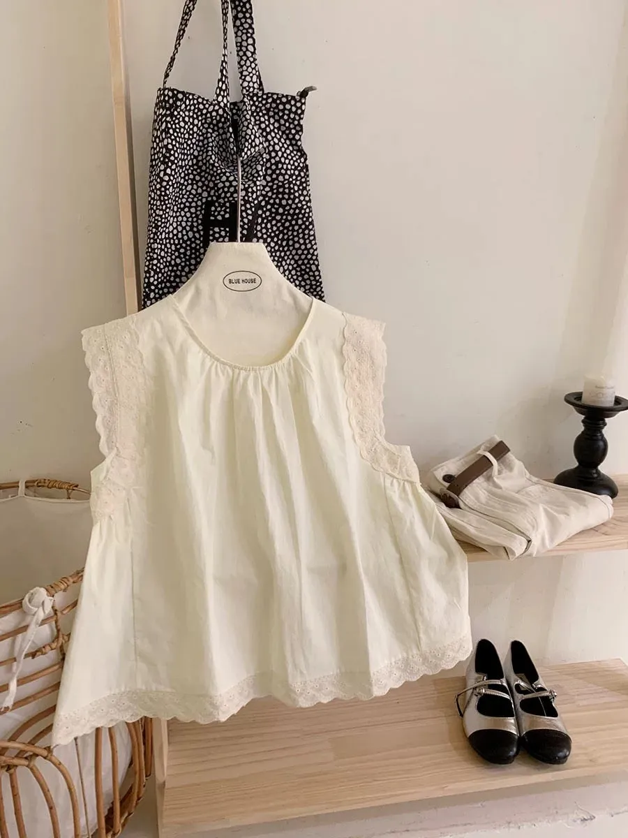 Niche lace comfortable cotton sleeveless doll shirt women's summer loose age-reducing western style retro waistcoat top