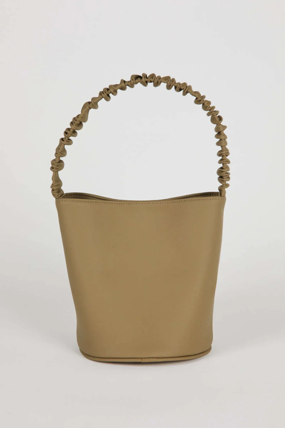 Sample Scrunchie Bucket Bag - Toffee