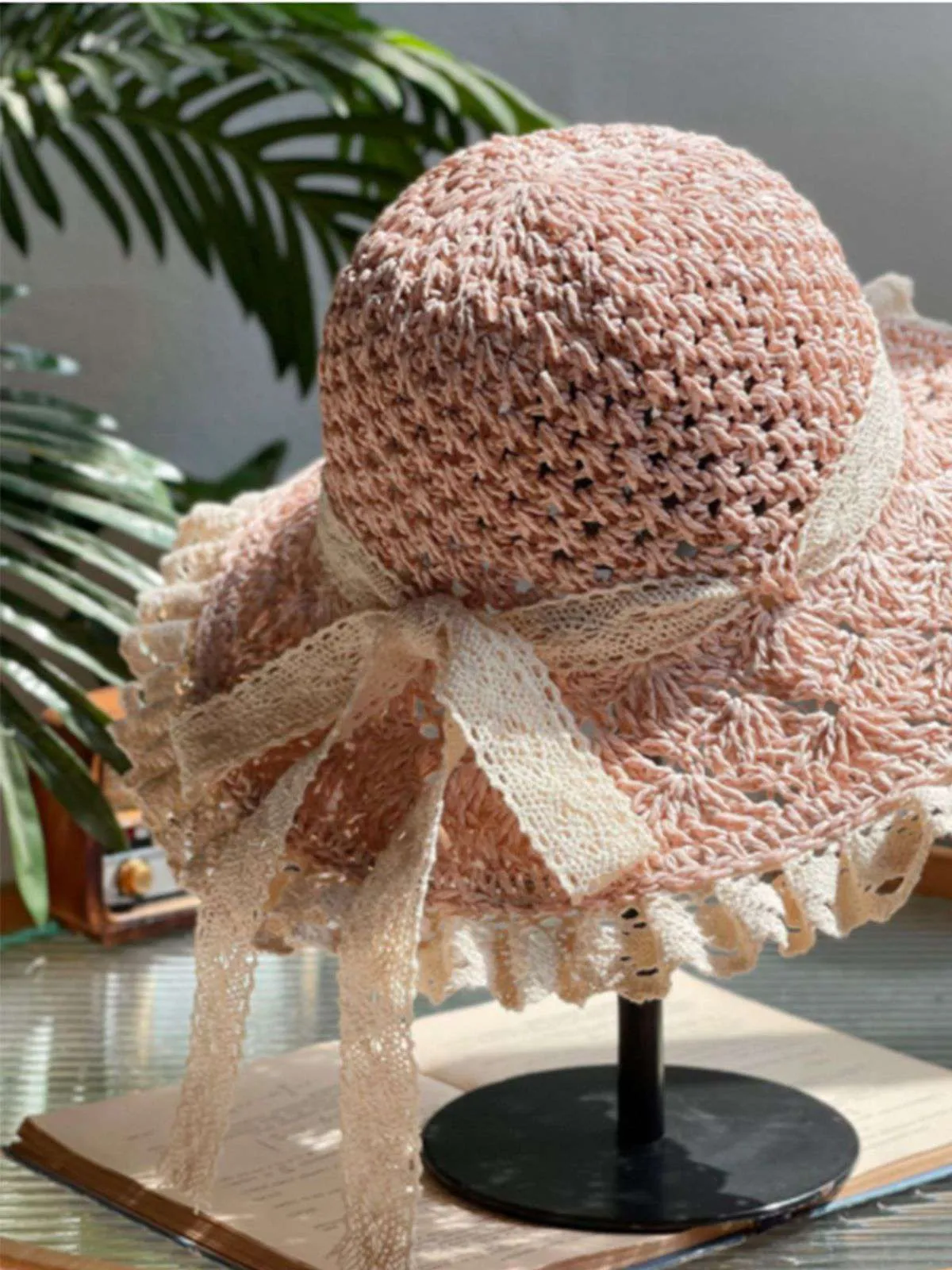 Vintage Knitted Lace Brim Beach Sun Hat